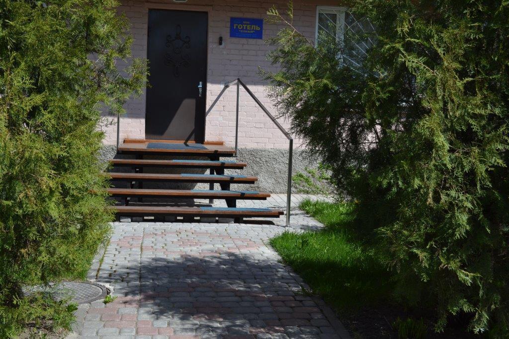Sinay Hotel Poltava Luaran gambar