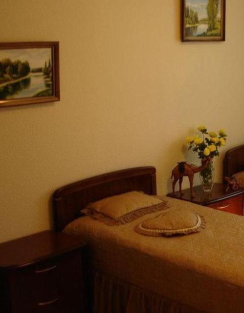 Sinay Hotel Poltava Luaran gambar